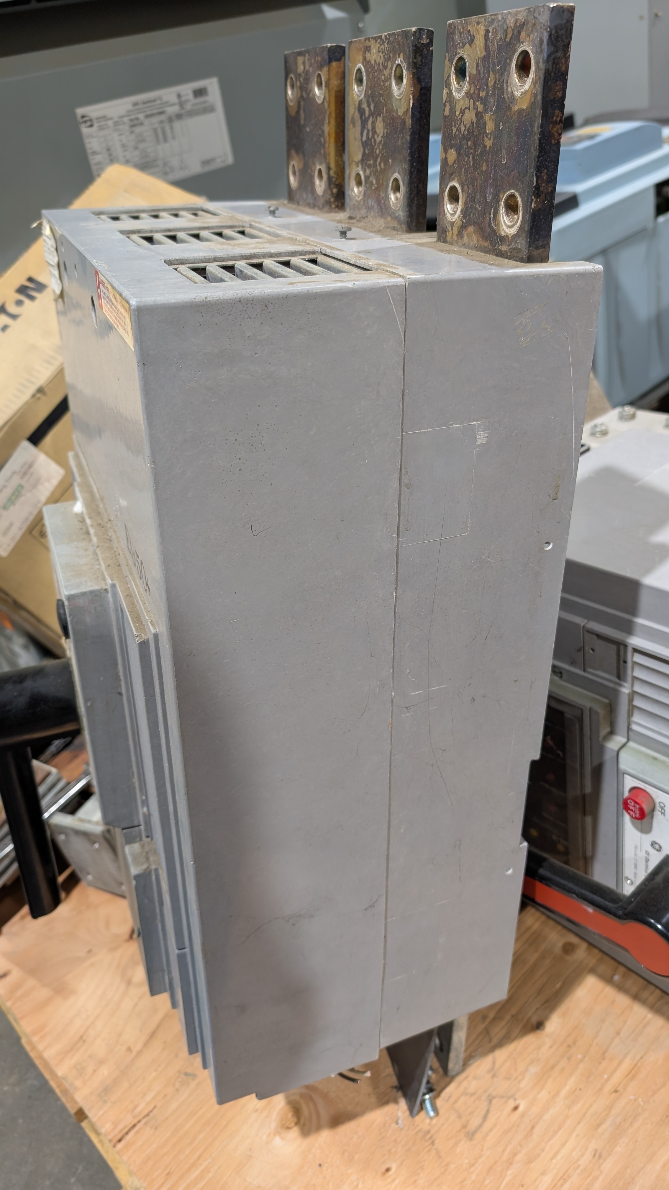 Power Break circuit breaker 3P 3000A 600V 100kA, photo 9 of 14