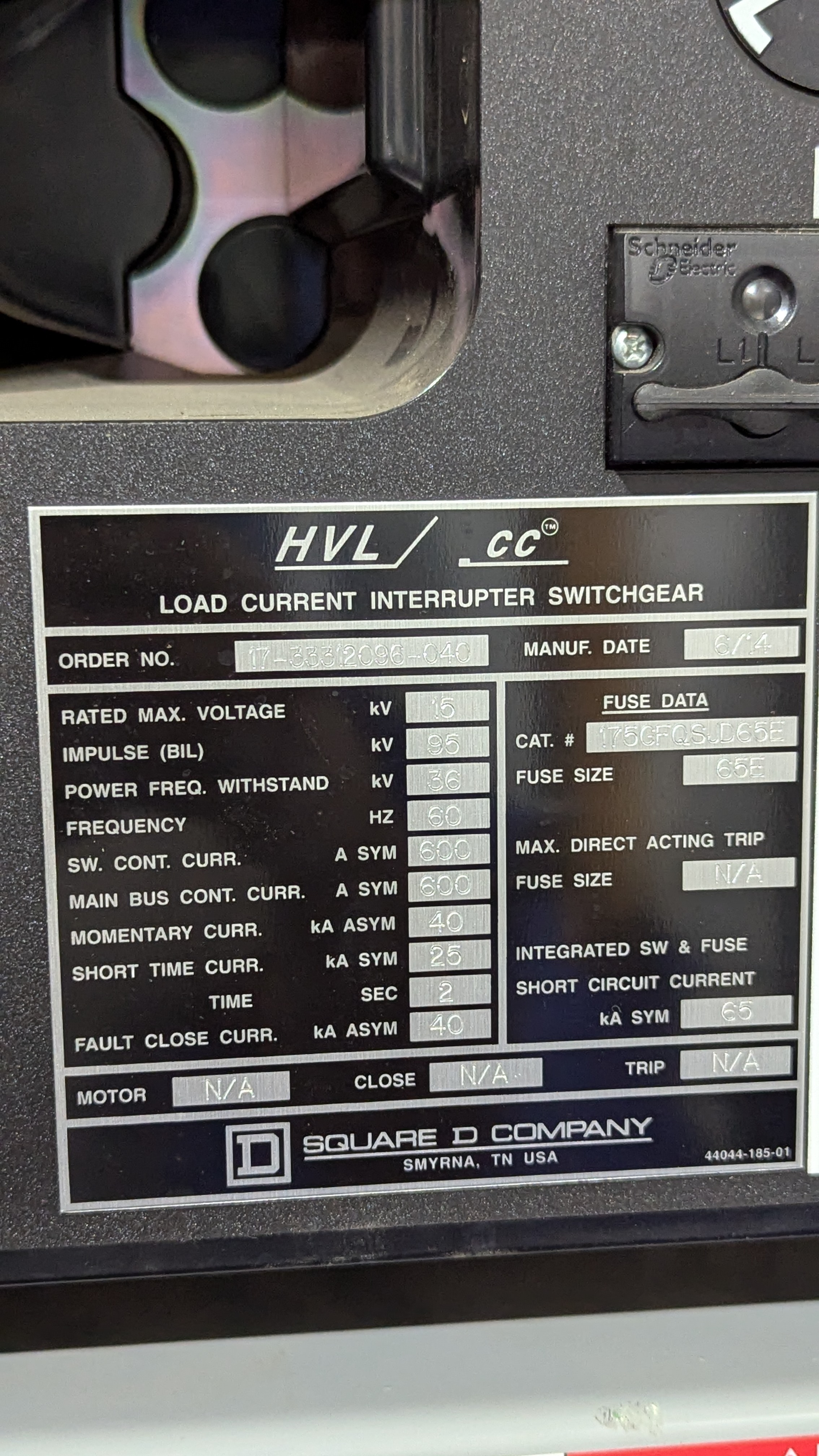 HVL load interrupter switchgear, photo 3 of 17