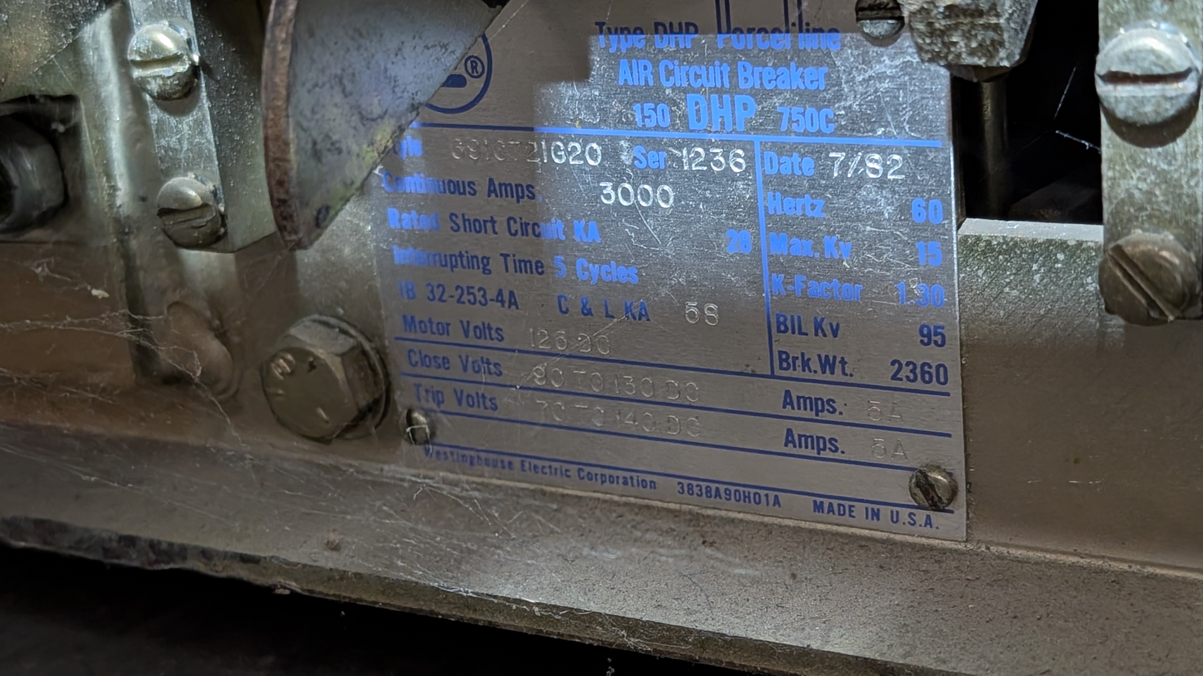 150-DHP-750C air circuit breaker 3000A 125DC, photo 3 of 12
