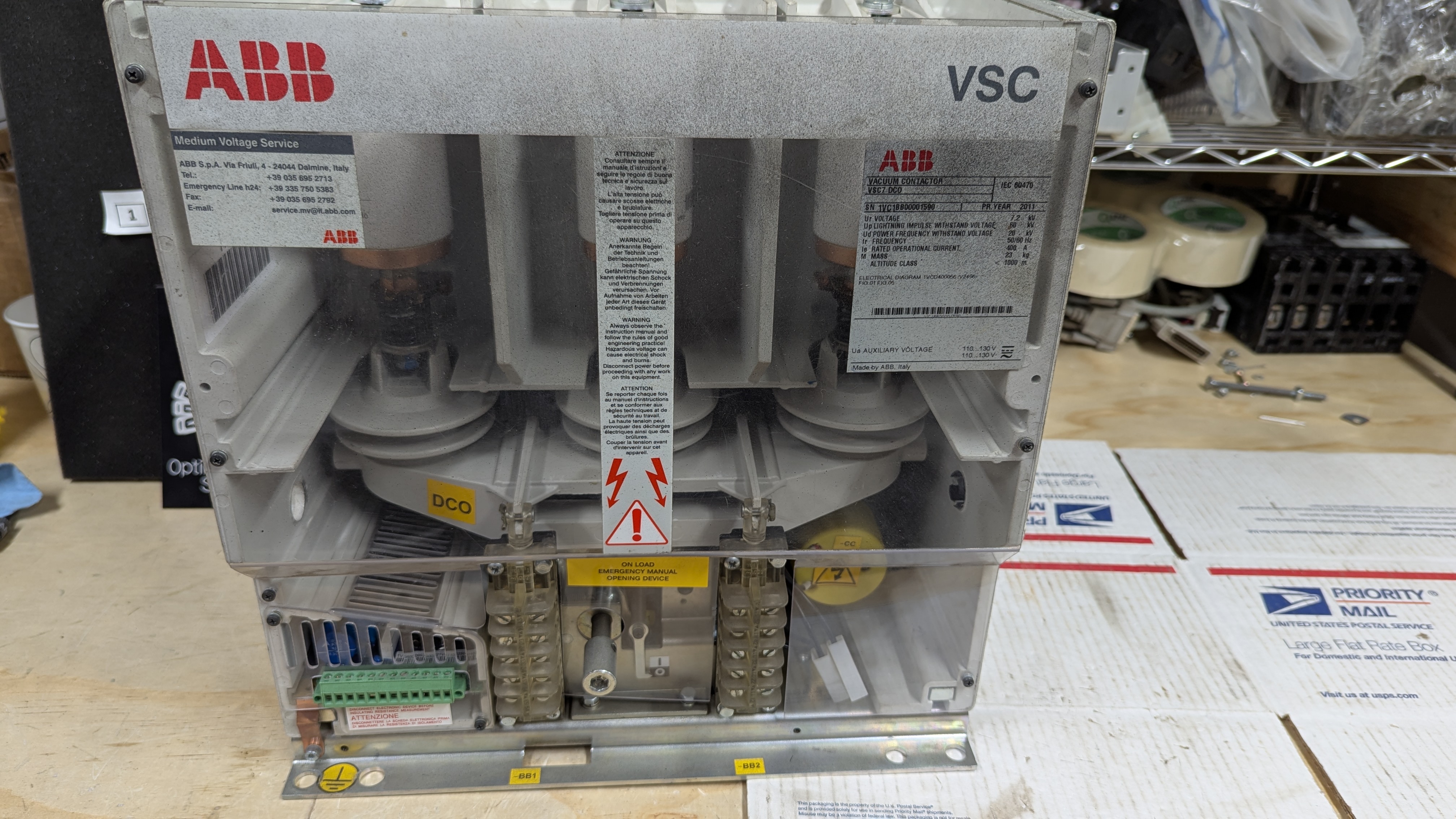 medium voltage vacuum contactor, photo 2 of 12