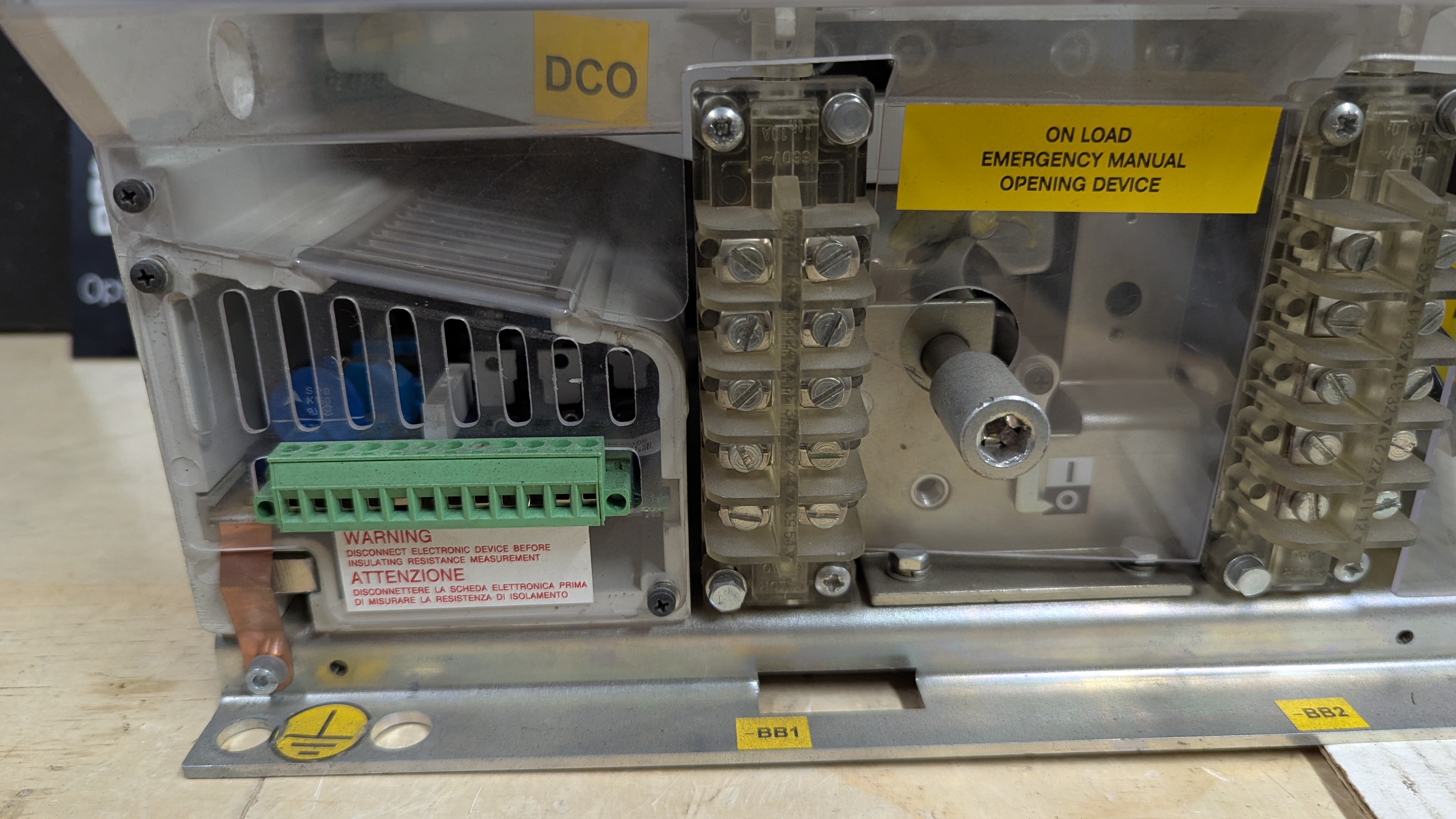 medium voltage vacuum contactor, photo 7 of 12